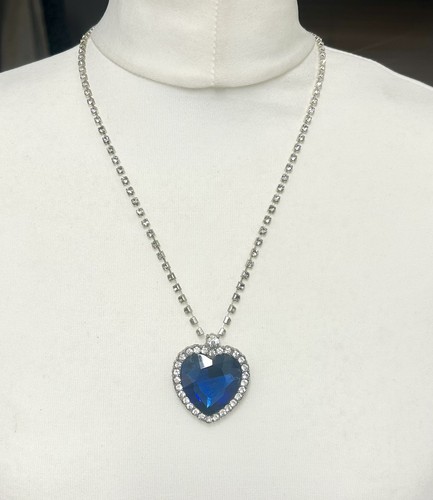 Titanic style heart the - style,
