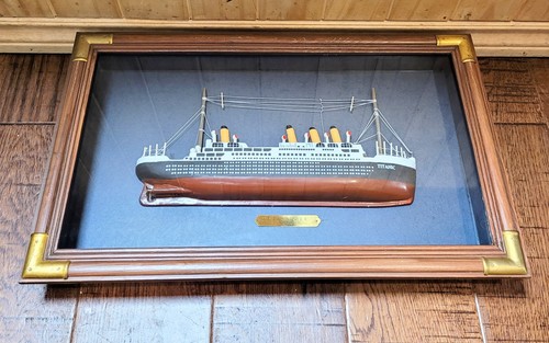 Titanic 1912 shadow box - titanic,